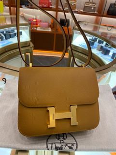 (Category: ) located in . Submitted by brandstationsg (Listing ID 1386059716, Image 1). Description: .