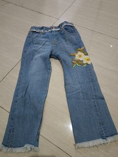 (Kategori: ) berada di . Dikirim oleh aamnitra (ID iklan 1386074069, Gambar 1). Deskripsi: .