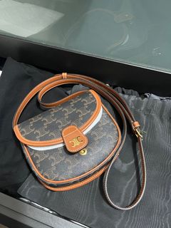 （分類：）位於 。 由 nahc26 提交（商品編號 1386043102，圖片 1）。簡介： 。