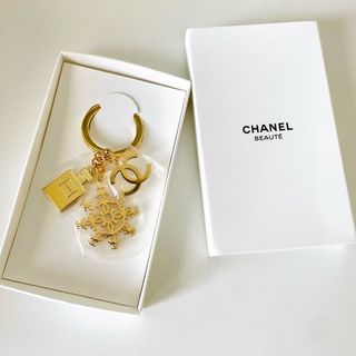 (Category: ) located in . Submitted by buysellcloset (Listing ID 1386162897, Image 1). Description: .