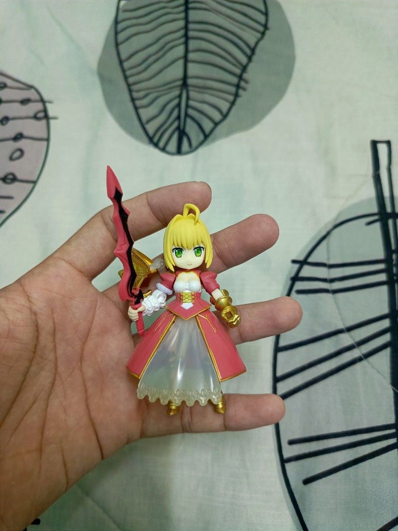 Chibi figure (Category: Toys & Games) located in Mantin. Submitted by kzar_04 (Listing ID 1386091981, Image 1). Description: pos 10/dfod.