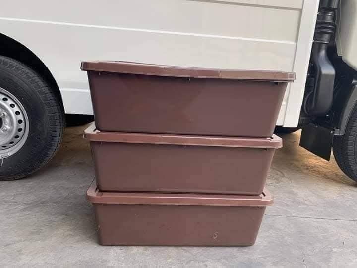 Choco Brown Underbed Storage Box (Category: Storage Boxes & Baskets) located in Manila. Submitted by tindahanniatelizcehl (Listing ID 1300410193, Image 2). Description: Size: Estimated 50L Accepting Bulk Orders.