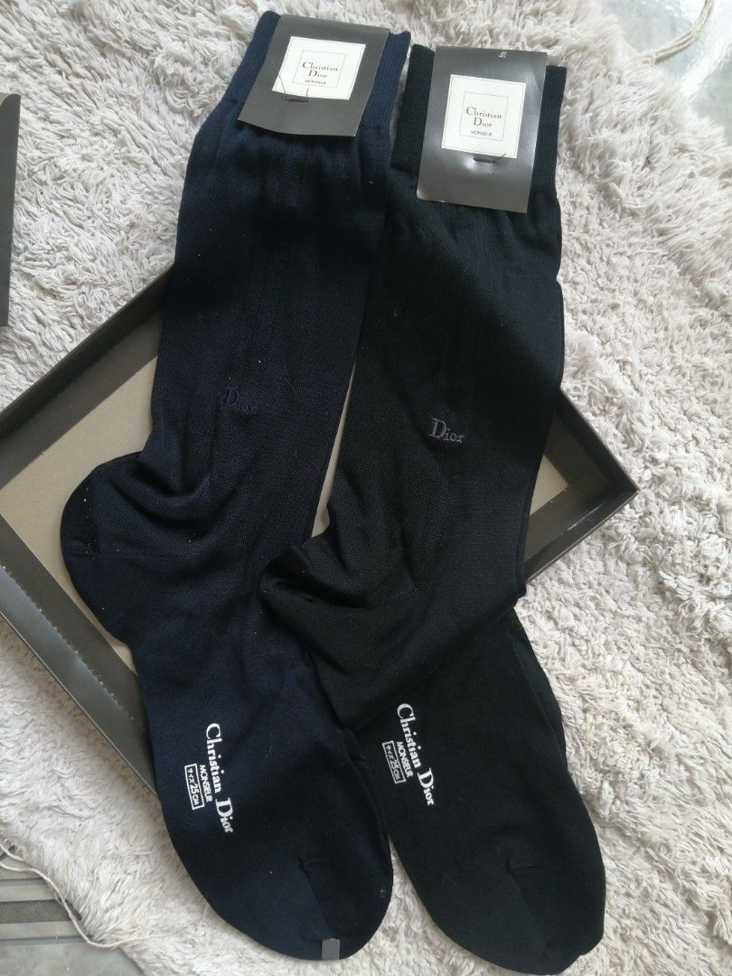 CHRISTIAN DIOR SOCKS FOR MEN JAPAN (Category: Socks) located in Liloan. Submitted by aidolcapz88 (Listing ID 1386087522, Image 3). Description: 2 pair socks take all..