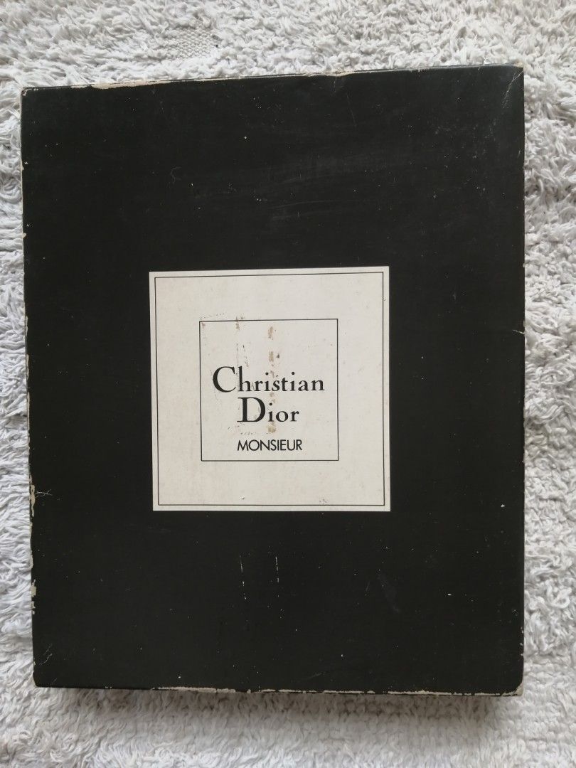 CHRISTIAN DIOR SOCKS FOR MEN JAPAN (Category: Socks) located in Liloan. Submitted by aidolcapz88 (Listing ID 1386087522, Image 1). Description: 2 pair socks take all..