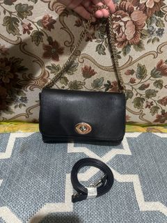 (Category: ) located in . Submitted by kakaibags (Listing ID 1386162208, Image 1). Description: .