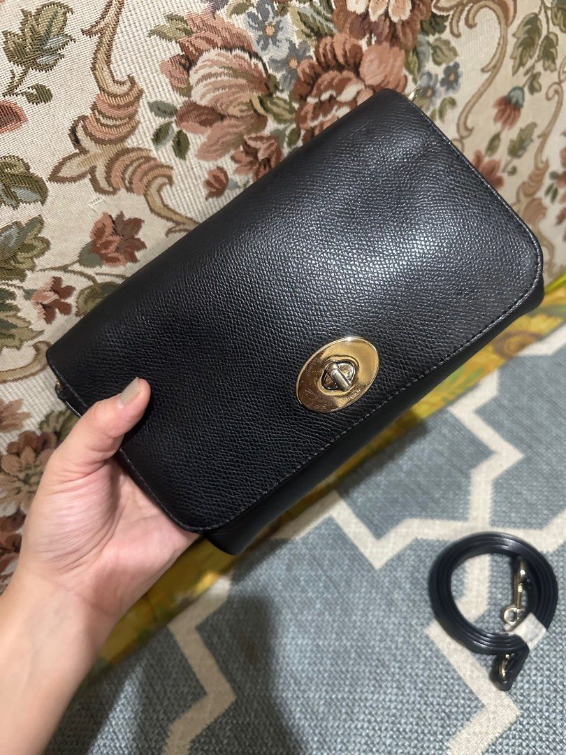 COACH Ruby (Category: Luxury Bags & Wallets) located in Laoag. Submitted by kakaibags (Listing ID 1386162208, Image 2). Description: Guaranteed authentic Japan preloved Good condition.