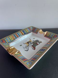 （分類：）位於 。 由 tamada00 提交（商品編號 1386198997，圖片 1）。簡介： 。