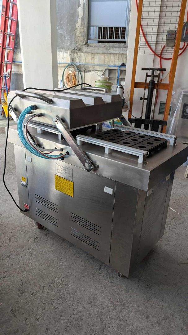 Double chamber vacuum sealer DZ400 (Category: Cleaning Tools & Supplies) located in Valenzuela. Submitted by eightlife_equipment (Listing ID 276154702, Image 1). Description: OTHER AVAILABLE PRODUCTS: • Vacuum Bags • Hand Sealer All Metal Series • Foot Sealer Series • Band Sealer • Induction Sealer Series • Shrink Machine Series • Coding and Labeling Machines • Air Compressor • Weighing Scale • Manual Forklift Pallet Stacker • Hot Chocolate Machi