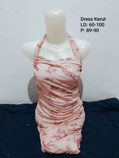 (Kategori: ) berada di . Dikirim oleh thrifting_collection899 (ID iklan 1386179106, Gambar 1). Deskripsi: .