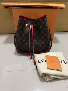(Kategori: ) berada di . Dikirim oleh kiano_shoes (ID iklan 1386104585, Gambar 1). Deskripsi: .