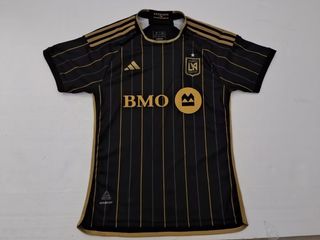 （分類：）位於 。 由 thaihosoccer 提交（商品編號 1386159601，圖片 1）。簡介： 。