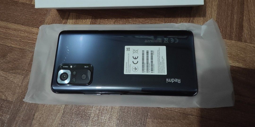 FOR SALE | XIAOMI REDMI NOTE 10 PRO (Category: Xiaomi) located in Valenzuela. Submitted by ramz.sheyn (Listing ID 1376852690, Image 3). Description: FOR SALE| XIAOMI REDMI NOTE 10 PRO NO ISSUE COLOR: ONYX GRAY STORAGE: 8GB +256GB BATTERY AND CHARGING: 5020mAh (typ) high-capacity battery 33W fast charging INCLUSION: Adapter/USB Type-C Cable/SIM Eject Tool/Soft Case/User Guide/Tempered glass/Camera Tempered glass.