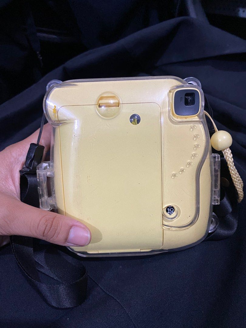 Fujifilm Instax Mini 8 (Category: Cameras) located in Quezon City. Submitted by pyper_neu (Listing ID 1386183848, Image 2). Description: Fujifilm Instax Mini 8 in Yellow -Comes with clear case and strap -No defects, works perfectly okay 📸 just a little old -Bought in Dubai at original price of PHP4000 .