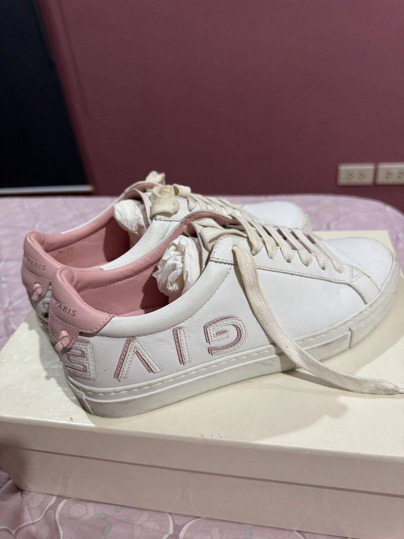 Givenchy white sneakers for women (Category: Other Accessories) located in San Fernando. Submitted by gelsdzn (Listing ID 1386147684, Image 2). Description: • good condition • size 37 1/2 • can do meetups around san fernando, pampanga area • shipping via j&t.