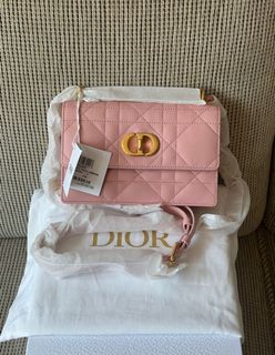 (Kategori: ) berada di . Dikirim oleh luxfactory.id (ID iklan 1386106009, Gambar 1). Deskripsi: .