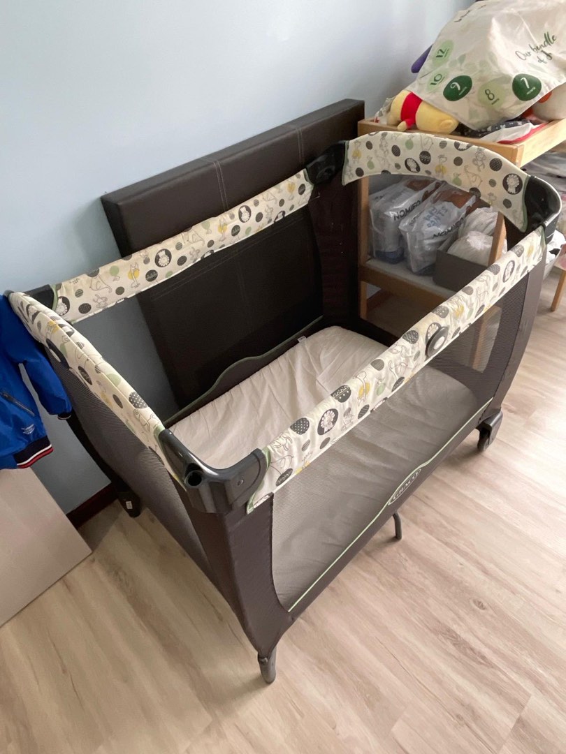 Graco Pack 'n Play Playard, Babies & Kids, Baby Nursery & Kids ...