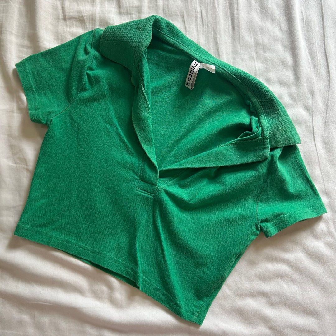 Green collared crop top (Category: Others Tops) located in Quezon City. Submitted by usercdam (Listing ID 1386153682, Image 1). Description: Rfs: Decluttering.