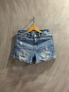 (Category: ) located in . Submitted by cynthiafindsph (Listing ID 1386128195, Image 1). Description: .