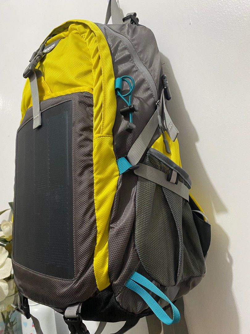 Hanergy Solar Power Hiking/ Camping Backpack (Category: Backpacks) located in Baguio. Submitted by ssup.genrg (Listing ID 1386089229, Image 3). Description: Large Capacity Loc: Baguio Can do COD SF c/o buyer .