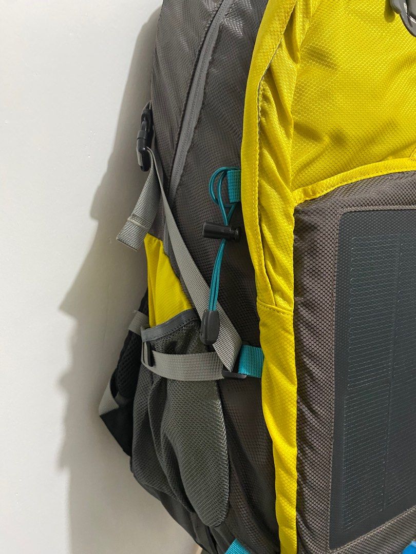 Hanergy Solar Power Hiking/ Camping Backpack (Category: Backpacks) located in Baguio. Submitted by ssup.genrg (Listing ID 1386089229, Image 2). Description: Large Capacity Loc: Baguio Can do COD SF c/o buyer .