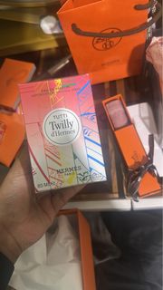 (Category: ) located in . Submitted by makeupcraze23 (Listing ID 1386194086, Image 1). Description: .
