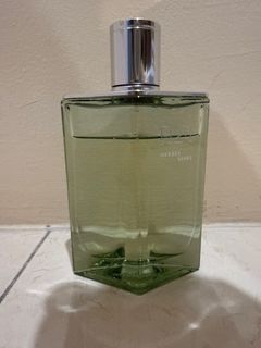(Category: ) located in . Submitted by cheng9981 (Listing ID 1386136202, Image 1). Description: .