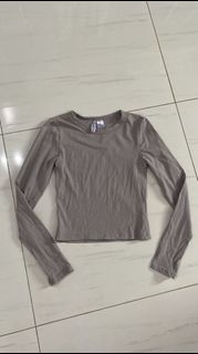 (Kategori: ) berada di . Dikirim oleh tawanwifeyyyy (ID iklan 1386062162, Gambar 1). Deskripsi: .