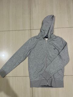 (Kategori: ) berada di . Dikirim oleh lemari_kepenuhan (ID iklan 1386208526, Gambar 1). Deskripsi: .