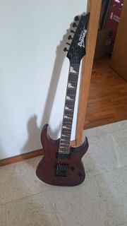 (Category: ) located in . Submitted by rogerbann91 (Listing ID 1386170228, Image 1). Description: .