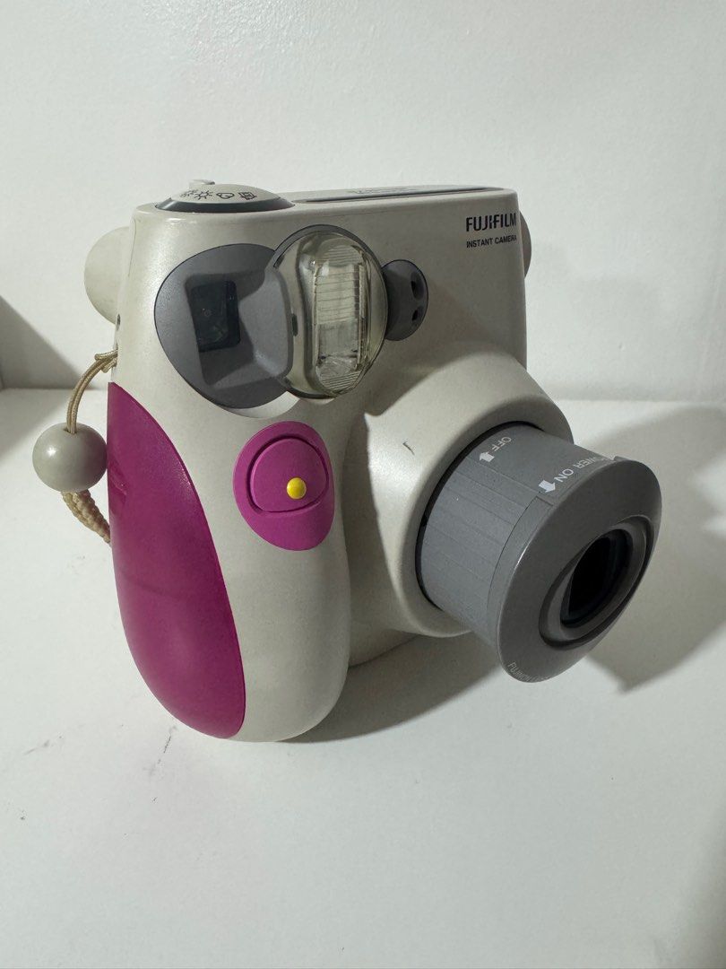 Instax Mini 7S (Category: Cameras) located in Cabuyao City. Submitted by shopabakada (Listing ID 1386035229, Image 2). Description: Still working, Check pictures to see flaws RFS: decluttering.