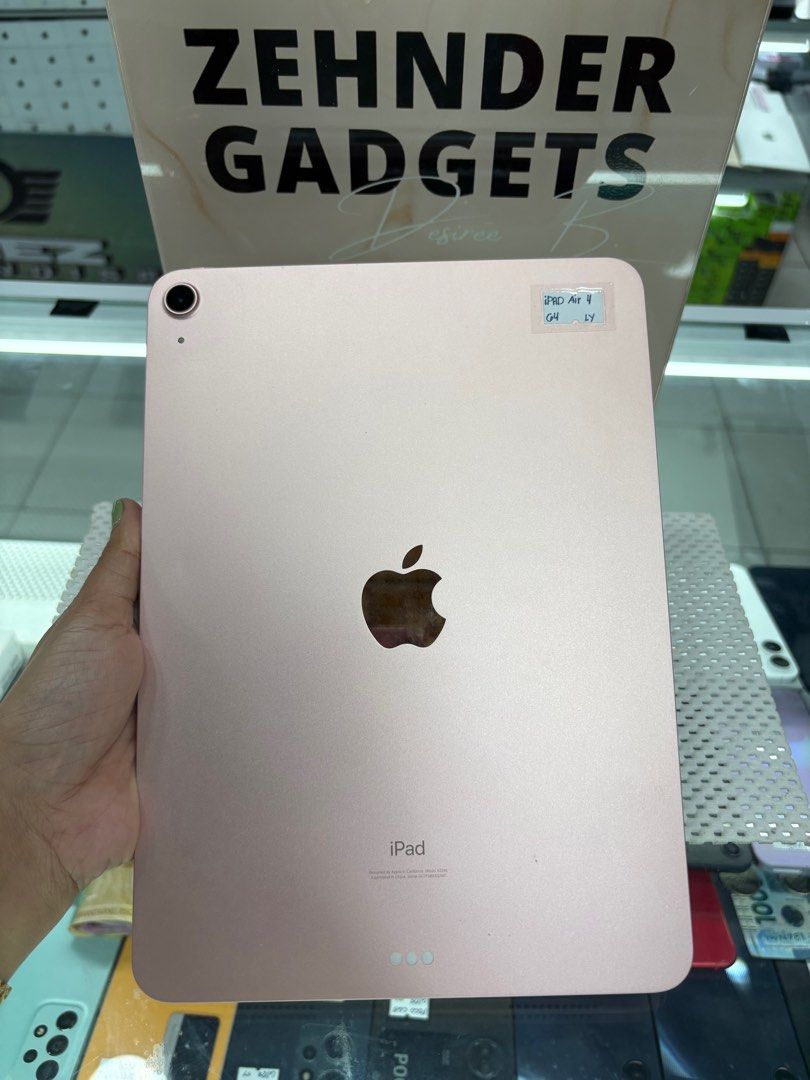 iPad Air 4 64GB WIFI ONLY (Category: iPad) located in San Juan City. Submitted by desireebayal96 (Listing ID 1386191689, Image 1). Description: iPad AIR 4 * 64GB * WIFI ONLY * 98% SMOOTH * NO ISSUE * NO HISTORY OF REPAIR * NO ICLOUD ISSUE * WORKING TRUETONE & FINGERPRINT * WITH REPLACEMENT 20W SET CHARGER OPEN FOR COD SAME DAY DELIVERY PLUS SHIPPING FEE MESSAGE ME DIRECTLY FOR MORE INFO Store located📍2nd floor Vmall Greenhills Shopping Center Th