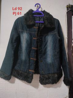 (Kategori: ) berada di . Dikirim oleh khamahyrashop (ID iklan 1386183591, Gambar 1). Deskripsi: .