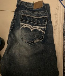 (Category: ) located in . Submitted by royyanstore (Listing ID 1386178205, Image 1). Description: .