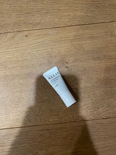 由 ei222 (刊登 ID 1386053034，圖片 1) 提交，位於 的 (類別：)，說明：。