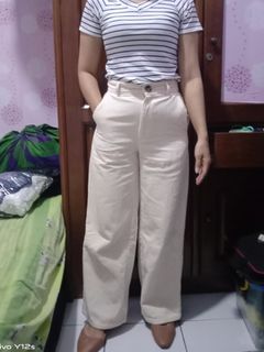 (Kategori: ) berada di . Dikirim oleh dewiharry82 (ID iklan 1386059786, Gambar 1). Deskripsi: .