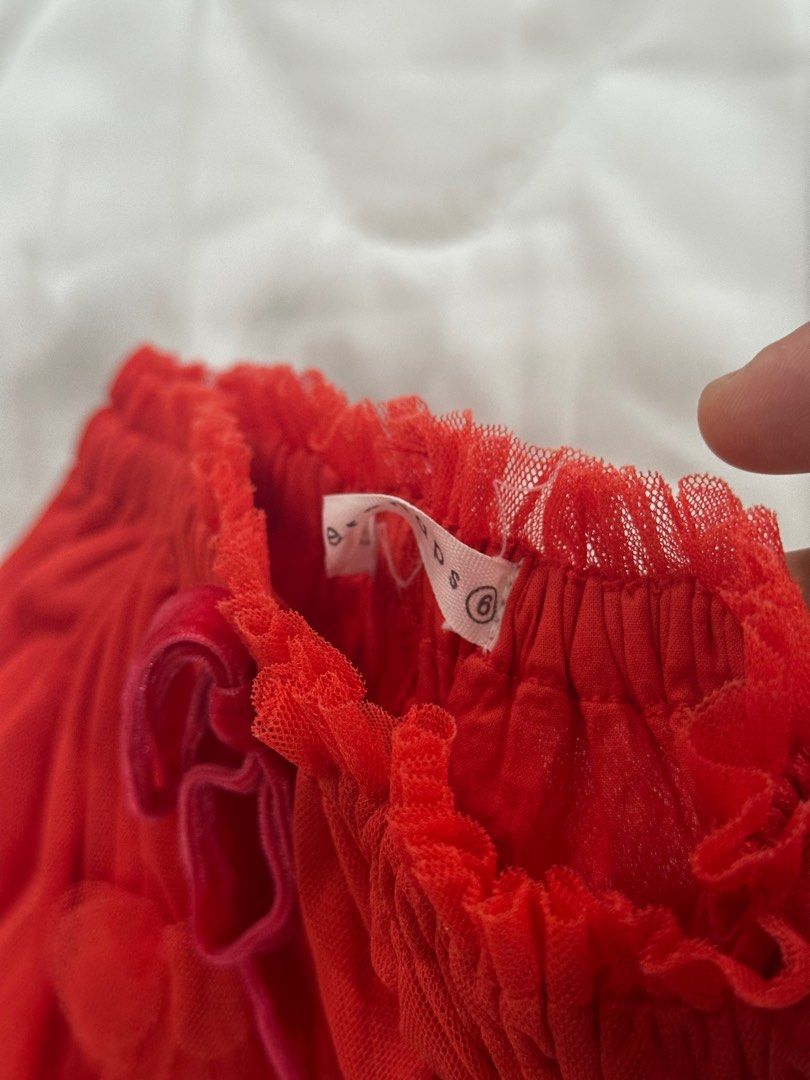 Like new skirts kids (Category: Babies & Kids Fashion) located in San Fernando. Submitted by little_mavzzz (Listing ID 1386170125, Image 2). Description: 475 each skirt.