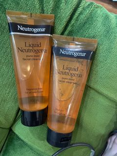 (Category: ) located in . Submitted by closetcleanupppp (Listing ID 1386170081, Image 1). Description: .