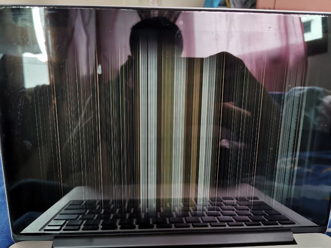 MacBook Pro A1502 (13-inch, Mid 2014)63699138723457114
