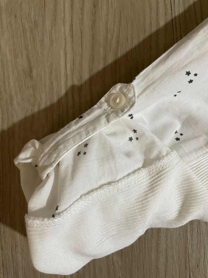MANGO LONG SLEEVE (Category: Babies & Kids Fashion) located in Muntinlupa City. Submitted by quickbasket (Listing ID 1386193542, Image 3). Description: Pre-loved, not thrifted (excellent condition) Good as new No issue COLOR MAY VARY DUE TO LIGHTING.