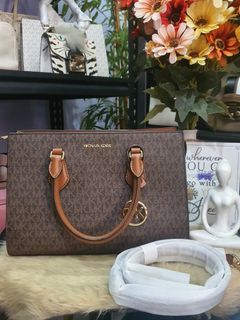 (Category: ) located in . Submitted by pick.n.shop (Listing ID 1386202961, Image 1). Description: .