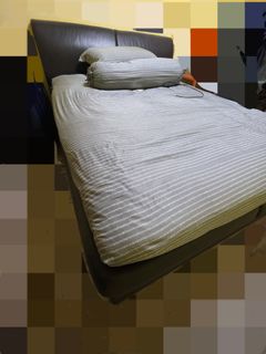 (Category: ) located in . Submitted by hellevate (Listing ID 1386165553, Image 1). Description: .