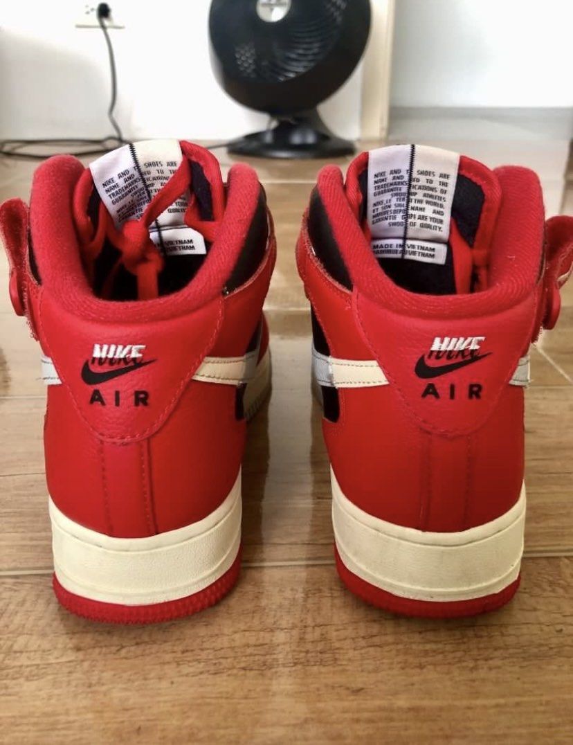 Nike Air Force 1 Mid ‘07 LV8 (Category: Sneakers) located in Lapu Lapu. Submitted by clarklogro (Listing ID 1386143331, Image 2). Description: Original and Authentic - Purchased from Nike Ayala Centre Cebu RRP 7395 Only worn 3-4 times Selling because it’s too small for me .