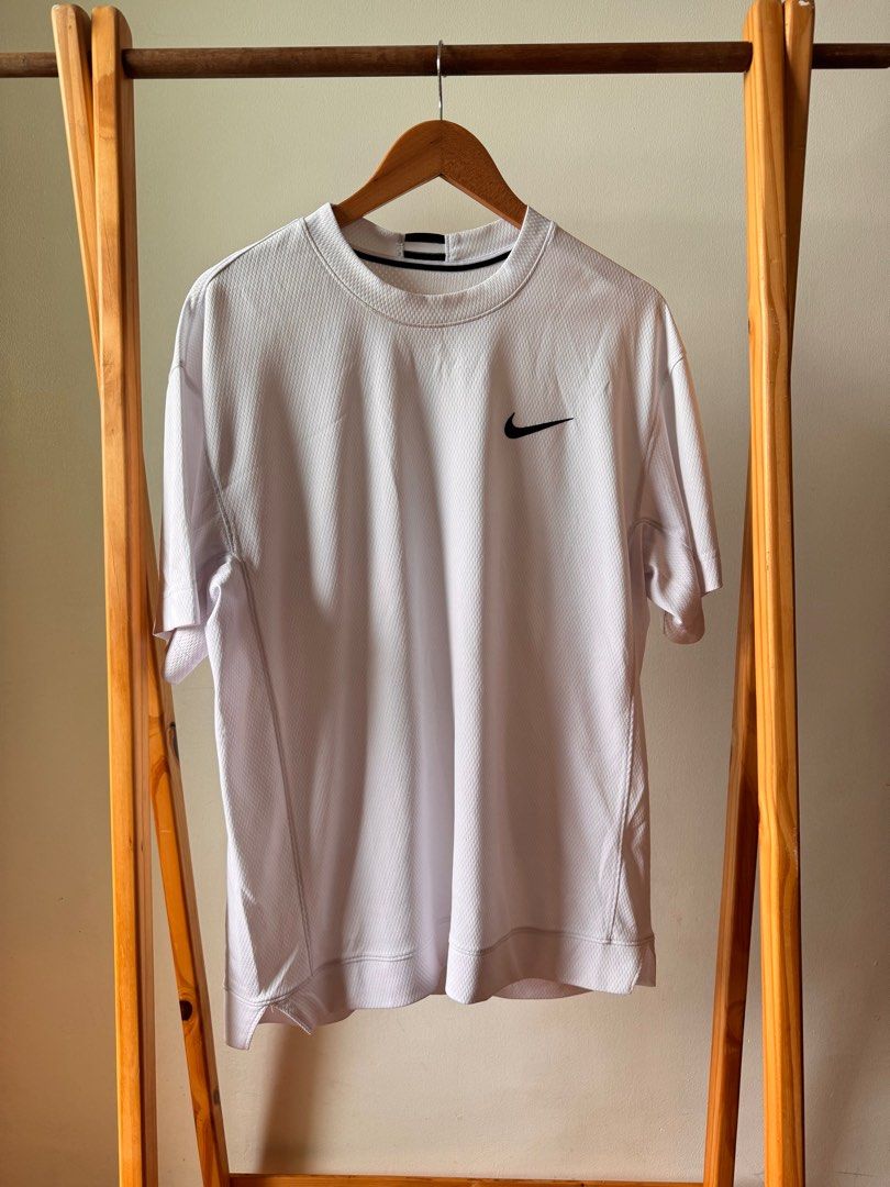 Nike Drifit Shirt ( embroidered logo) (Category: Tshirts & Polo Shirts ) located in Makati City. Submitted by thiftdirection (Listing ID 1386040711, Image 1). Description: Embroidered Logo Nike Drifit Shirt Dimes: 20x28 XL on Tag excellent condition 650 DM to claim or inquire Thriftdirection.ph is not affiliated with, endorsed by, or officially connected to any of the brands featured. All trademarks and brand names are the property of their respe