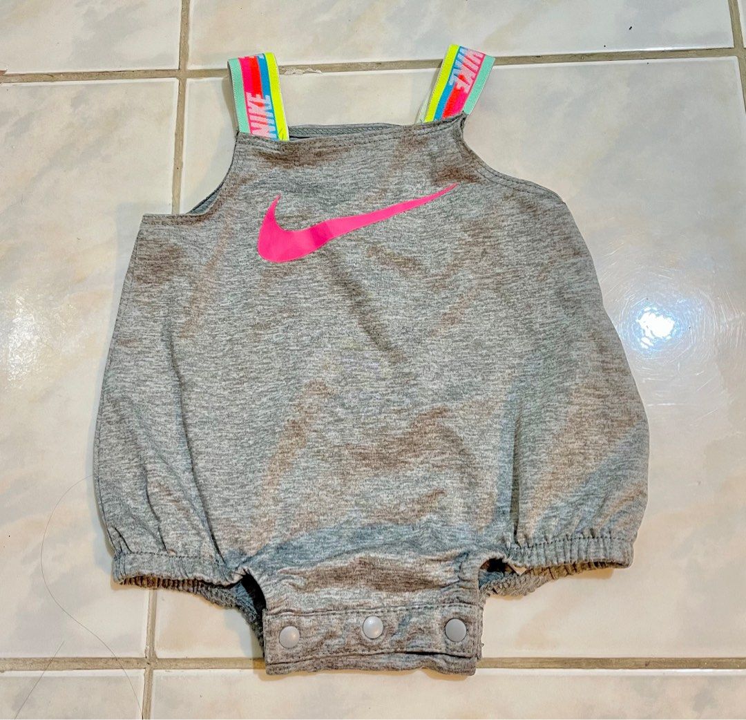 Nike romper 3m (Category: Babies & Kids Fashion) located in Daraga. Submitted by freestyleselections (Listing ID 1386179190, Image 1). Description: .