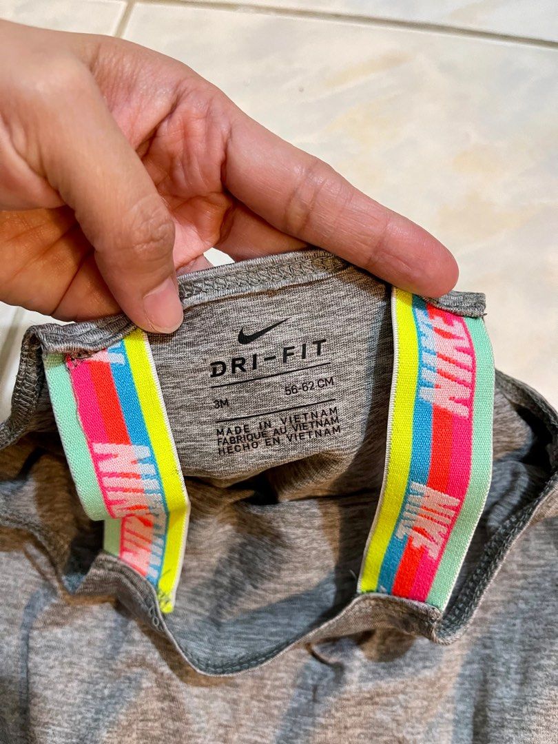 Nike romper 3m (Category: Babies & Kids Fashion) located in Daraga. Submitted by freestyleselections (Listing ID 1386179190, Image 3). Description: .