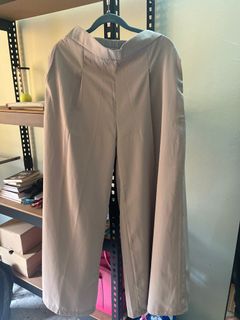 (Category: ) located in . Submitted by preloved.byraudah (Listing ID 1386080961, Image 1). Description: .