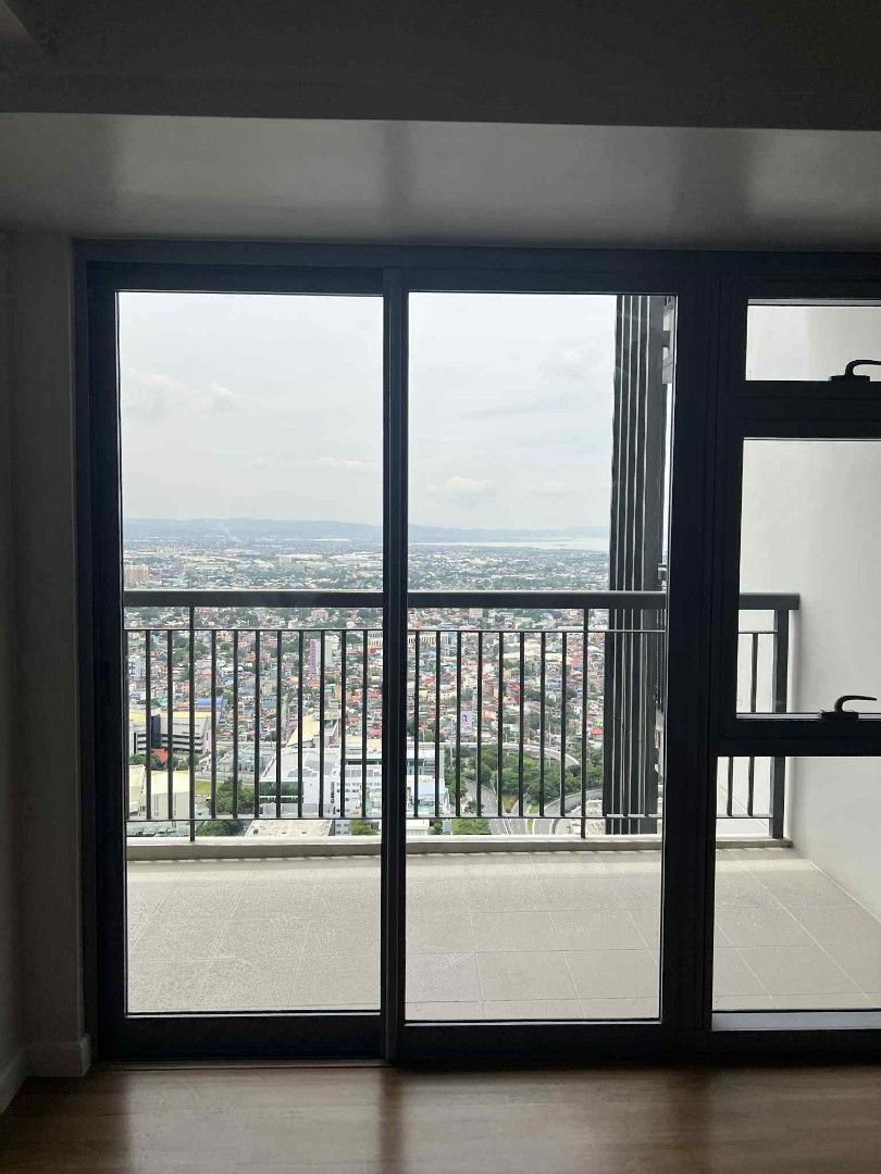 Park Triangle Residences (Category: Apartments & Condos) located in Manila. Submitted by whatyouwantiswhatwehave. (Listing ID 1386139175, Image 1). Description: Park Triangle Residences Available 3 Units Different Floor - 1 Bedroom - Semi Furnished ( With A.C & Water Heater ) - With Balcony - 60 Sqm - Pet Friendly - Parking ( Optional ) 55k Including Dues Send Me A Message For More Photos.