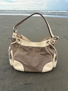 (Category: ) located in . Submitted by luxxeebags.ph (Listing ID 1386087857, Image 1). Description: .
