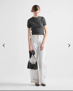 (Category: ) located in . Submitted by clothestogo123 (Listing ID 1386134956, Image 1). Description: .