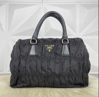 (Kategori: ) berada di . Dikirim oleh bagsie.vintage (ID iklan 1386065691, Gambar 1). Deskripsi: .